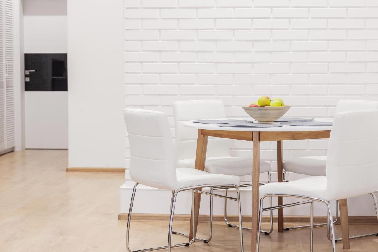 Amsterdam Lviv Apartments Ngoại thất bức ảnh